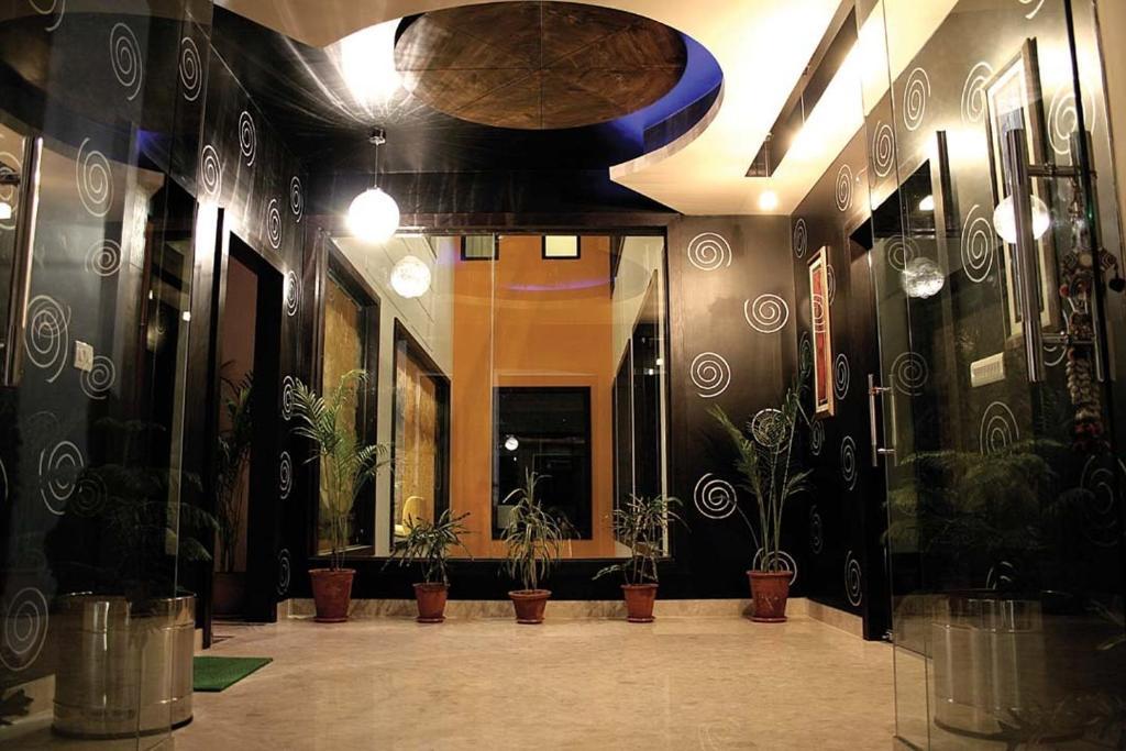 Mosaic Hotel 3*