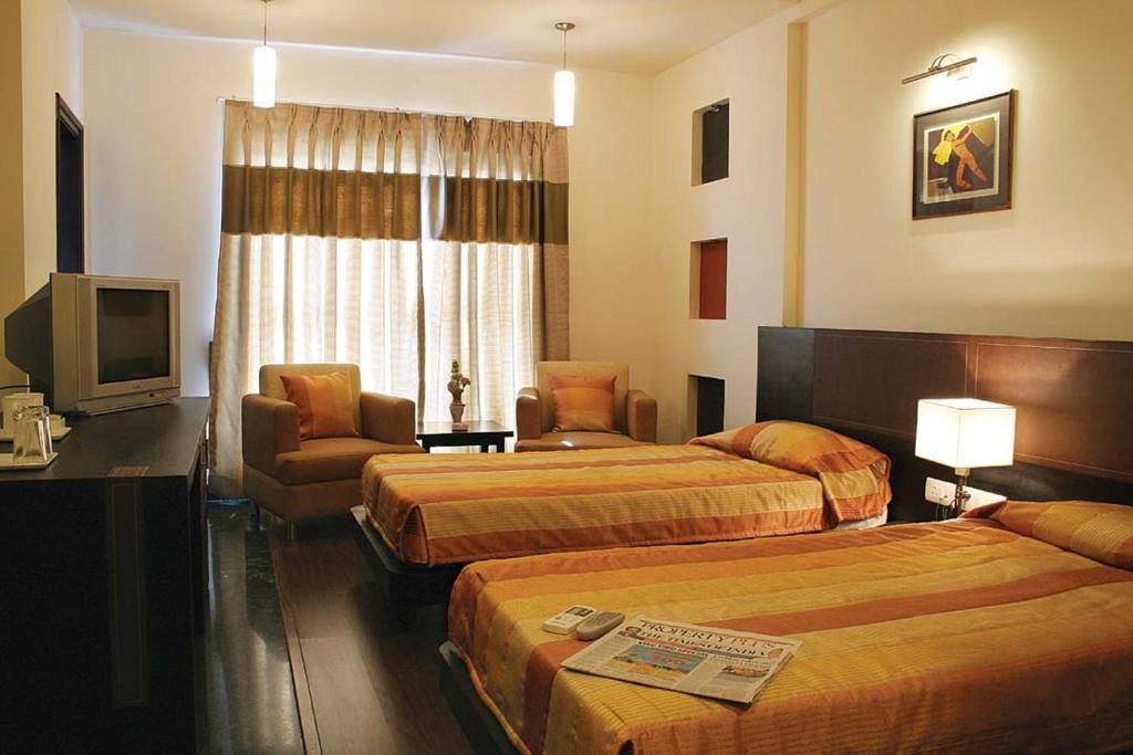 Mosaic Hotel 3*